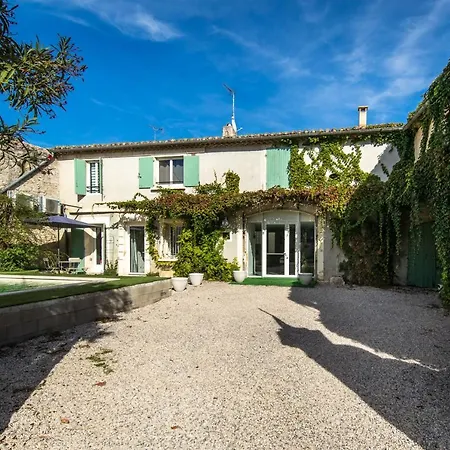Semesterbostad Grande Maison Vigneronne. Caveirac